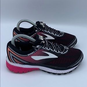 Brooks ghosts 10 size 6